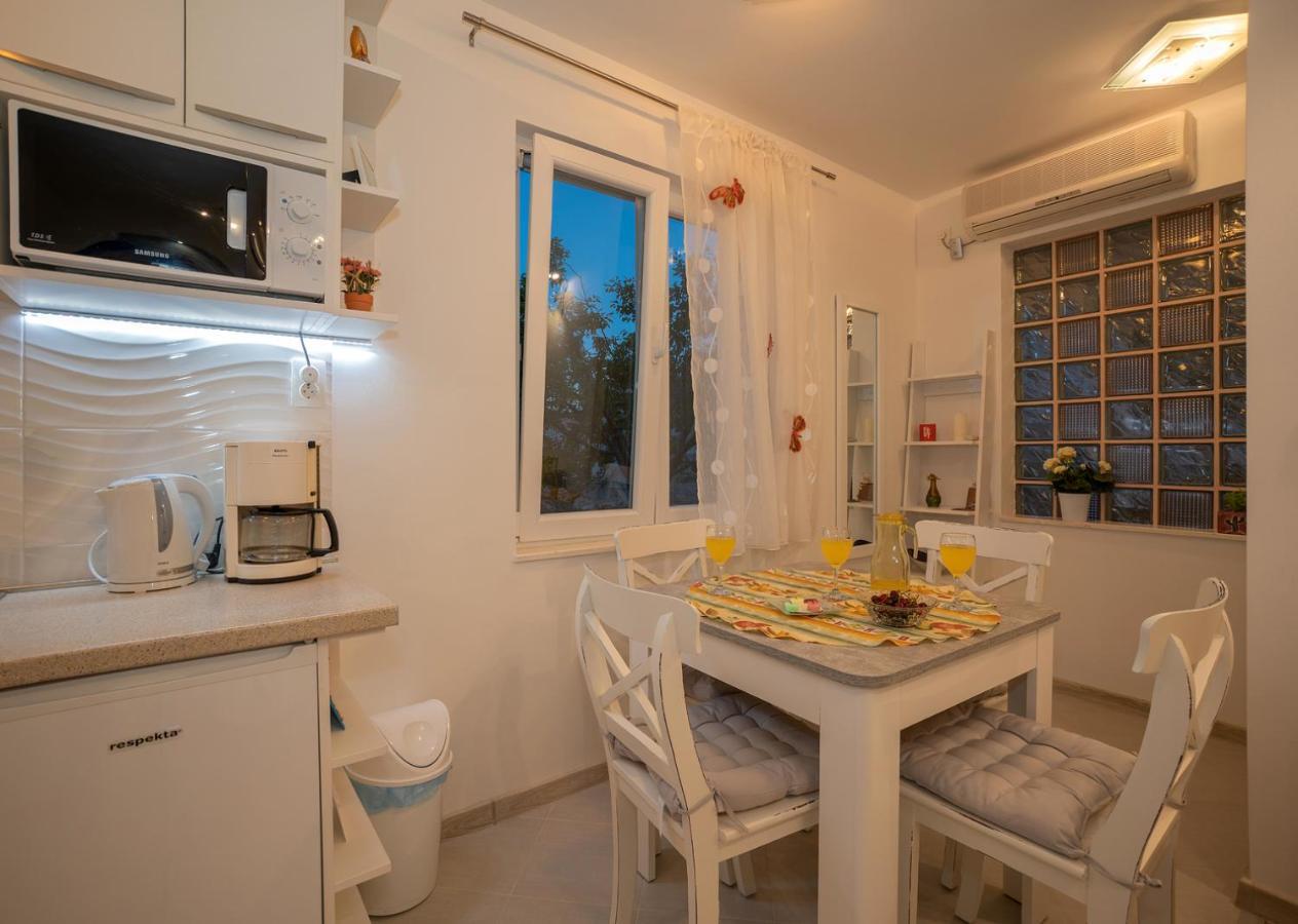 Apartman Karla Солин Экстерьер фото