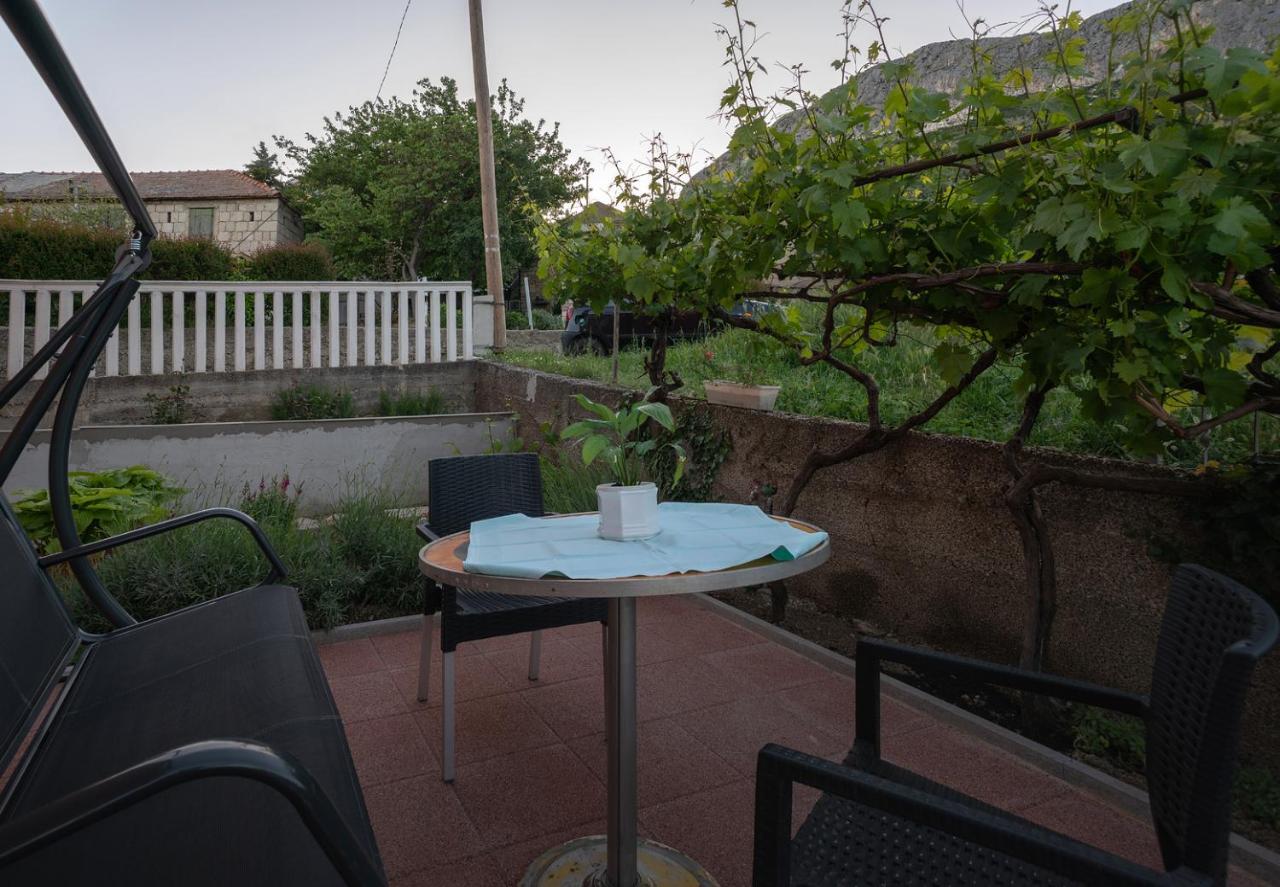 Apartman Karla Солин Экстерьер фото