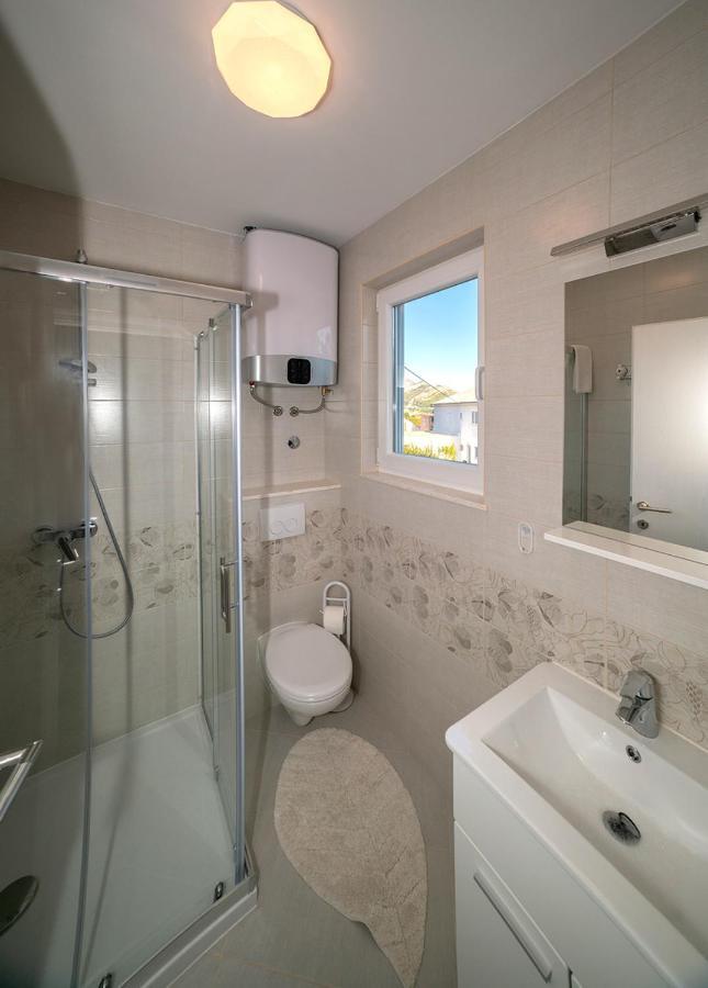 Apartman Karla Солин Экстерьер фото